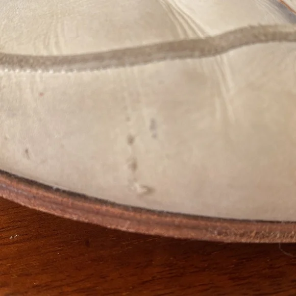 Ralph Lauren Ivory Leather loafers with logo button size 6 1/2 Women’s - Picture 10 of 10